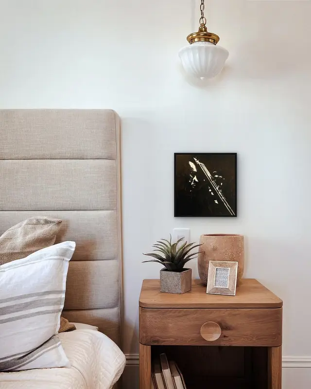 Bold Jazz displayed in a room setting 3
